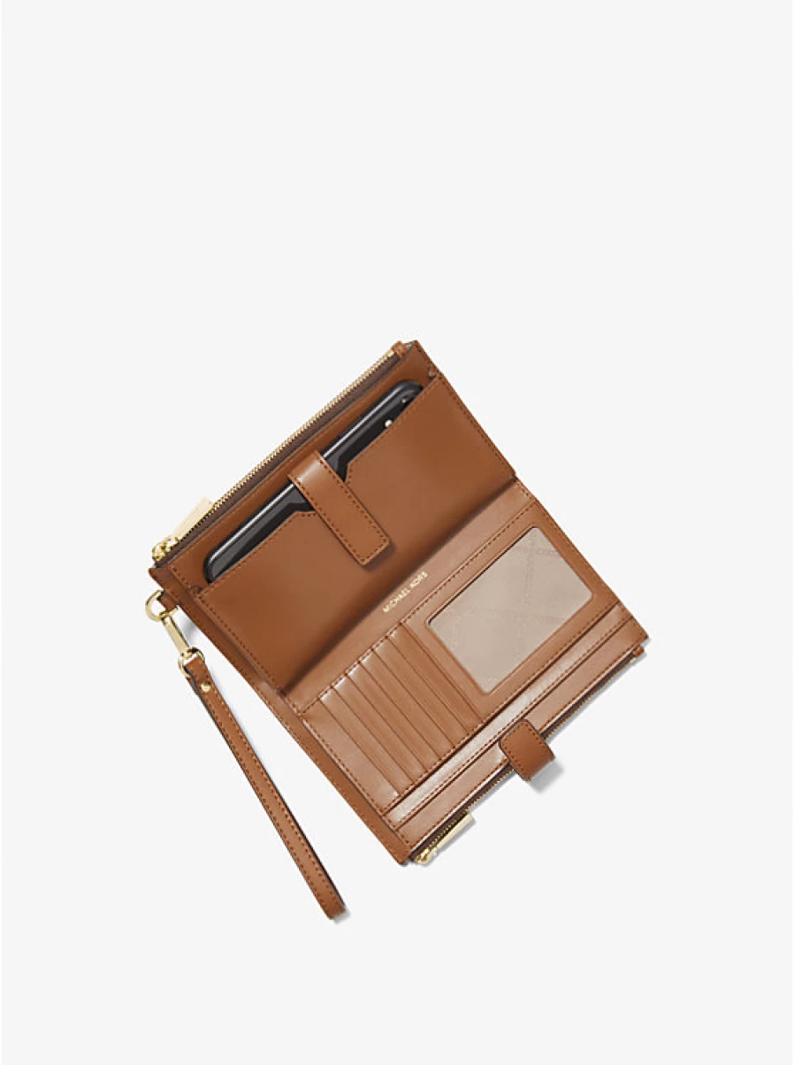 Michael Kors Adele Logo Wallet Phone Case for Women - Stylish Smartphone Cover