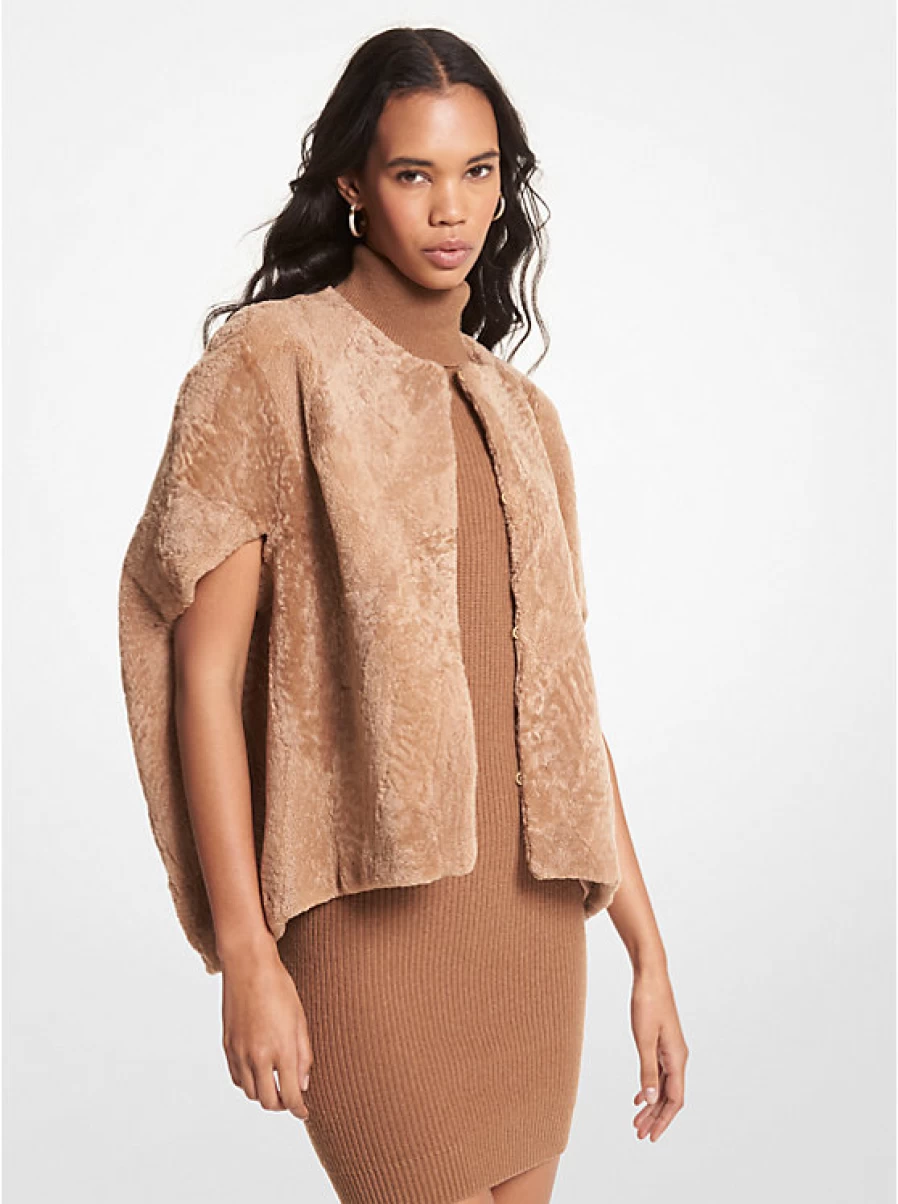 Michael Kors Women's Lamb Fleece Jacket – Cozy Winter Outerwear for Stylish Comfort